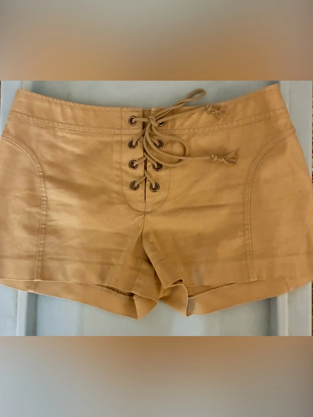 High-Waist Lace-Up Women’s Shorts in Tan🌸